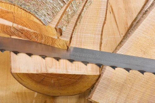 5 Signs Your Sawmill Blade Needs Sharpening